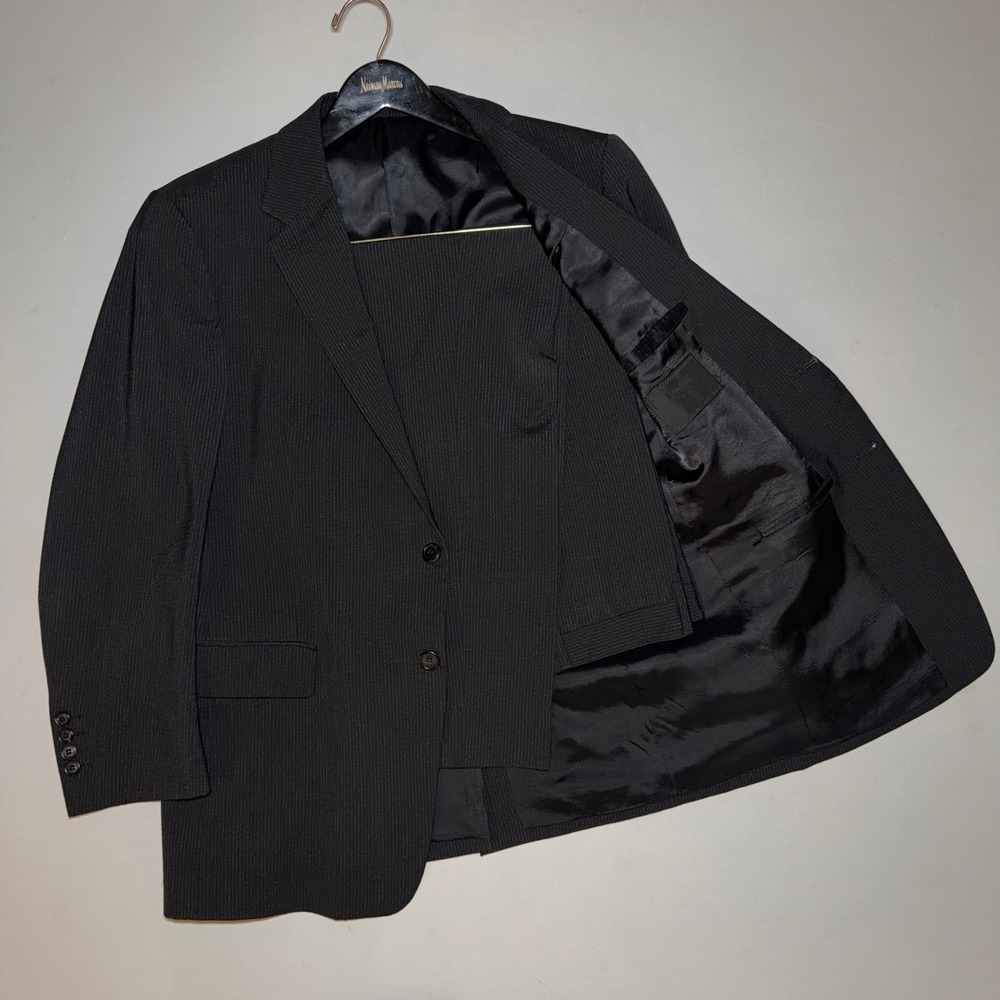 Prada Milano Suit Mens 44R Black Seersucker Pinstripe Virgin Wool Made in Italy